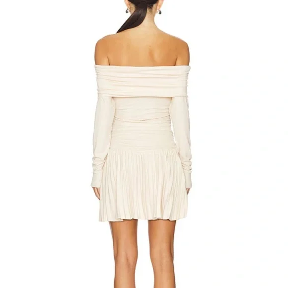 Lioness Field Of Dreams Mini dress Oatmeal Off-Shoulder Cream knit Revolve M - Picture 3 of 6